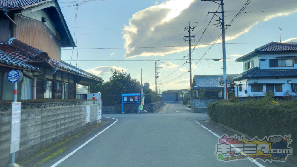 コストコ岐阜羽島倉庫店への最速ルートは加賀野井バス停が見える。