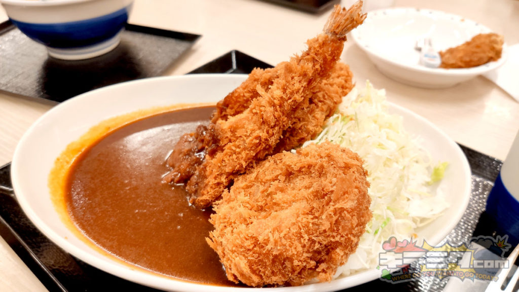 かつや一宮尾西店の海老・ヒレ・メンチカツカレー